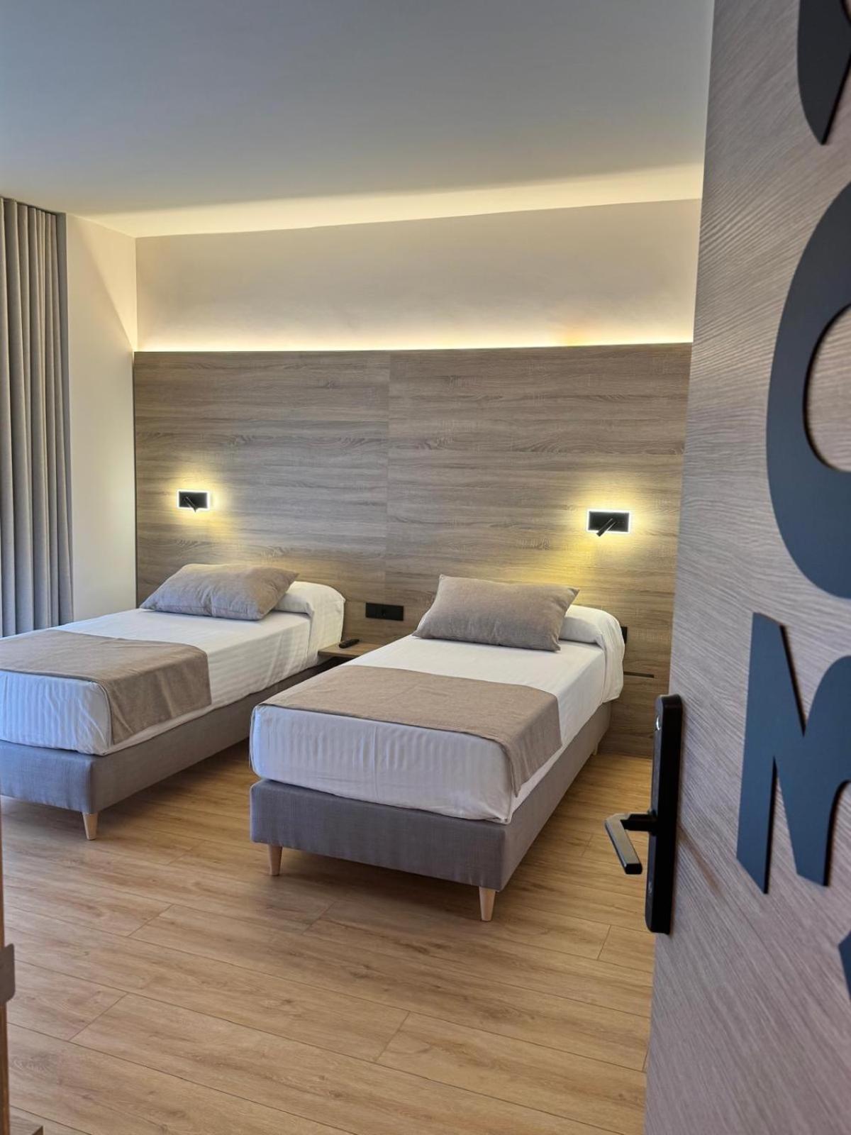 Miramar Suites Sada Zewnętrze zdjęcie