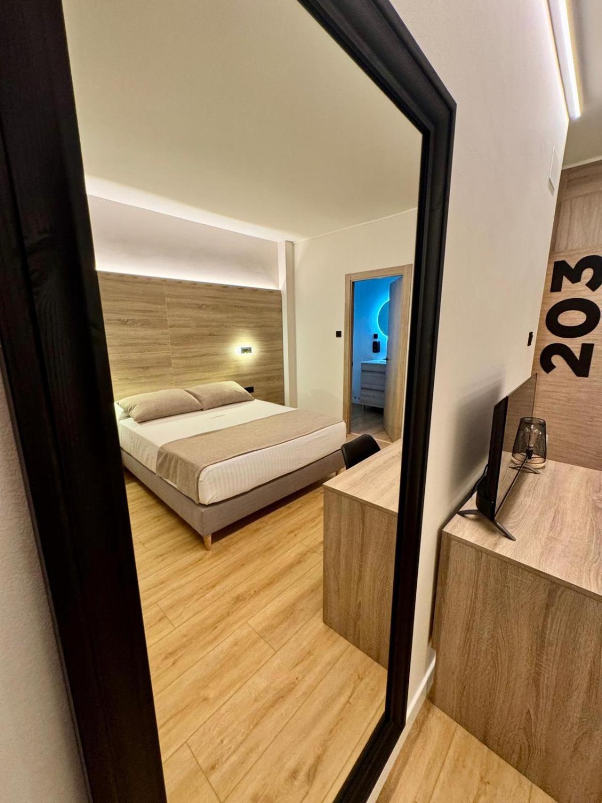 Miramar Suites Sada Zewnętrze zdjęcie